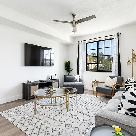 Newly Renovated Townhome With King Bed Delray Beach Exterior photo